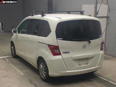 HONDA FREED