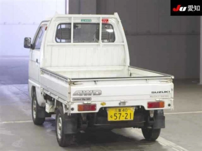 SUZUKI CARRY TRUCK