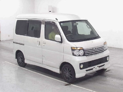 DAIHATSU ATRAI WAGON
