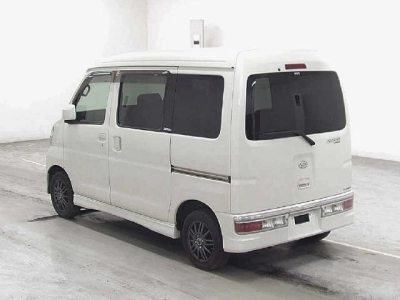 DAIHATSU ATRAI WAGON
