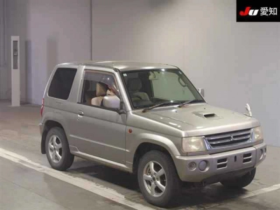 MITSUBISHI PAJERO MINI