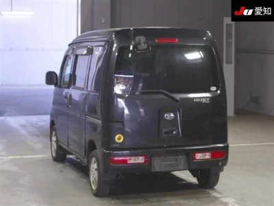 DAIHATSU HIJET VAN