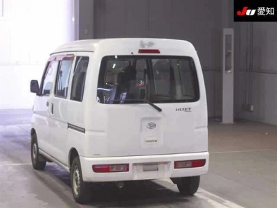 DAIHATSU HIJET VAN