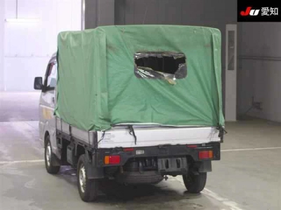 NISSAN NT100 CLIPPER