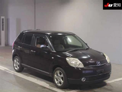 MAZDA VERISA