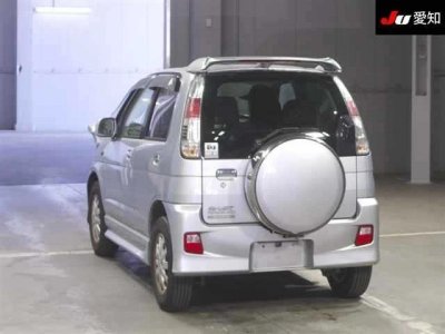 DAIHATSU TERIOS KID