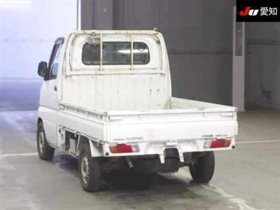 NISSAN CLIPPER TRUCK
