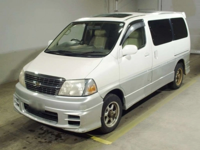 TOYOTA GRANVIA