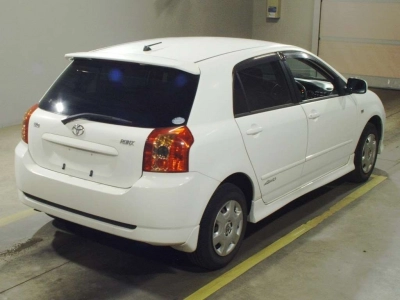 TOYOTA COROLLA RUNX