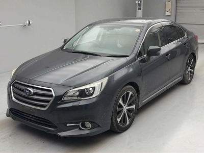 SUBARU LEGACY B4