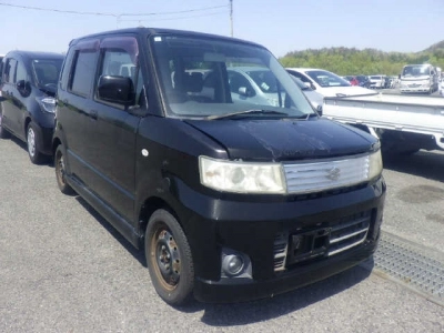 SUZUKI WAGON R STINGRAY