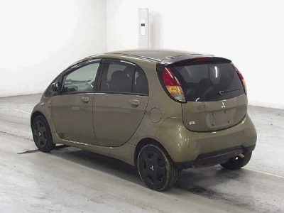 MITSUBISHI I