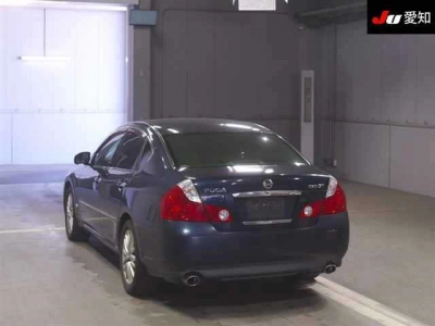 NISSAN FUGA