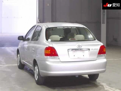 TOYOTA PLATZ