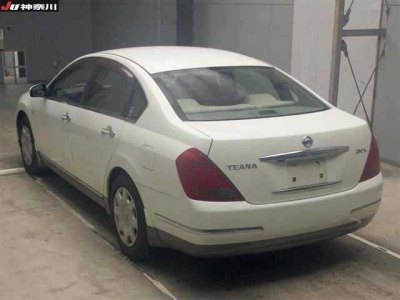NISSAN TEANA