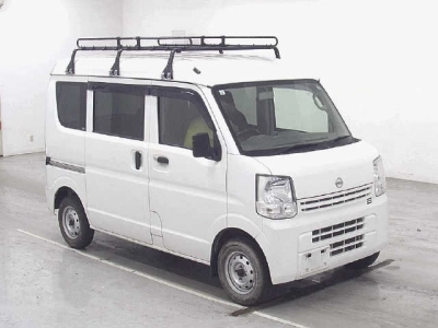 NISSAN NV100 CLIPPER