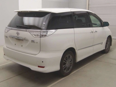 TOYOTA ESTIMA HYBRID