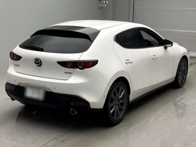 MAZDA MAZDA3 FASTBACK