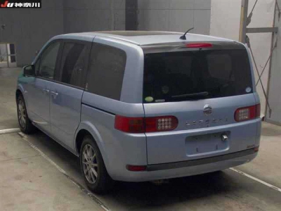NISSAN LAFESTA