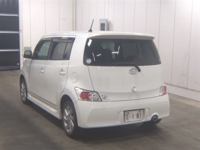 TOYOTA BB