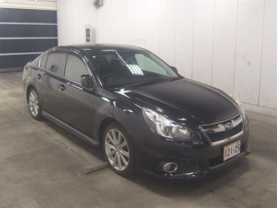SUBARU LEGACY B4