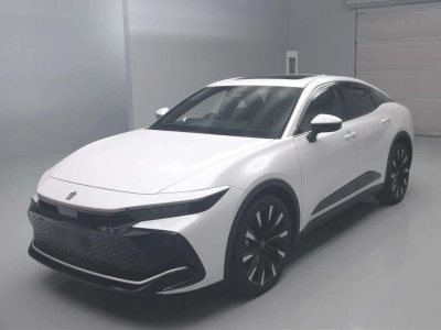 TOYOTA CROWN CROSSOVER