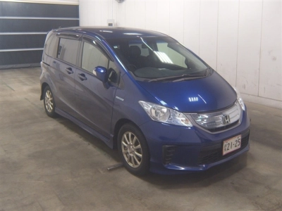 HONDA FREED