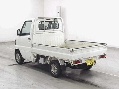 NISSAN CLIPPER TRUCK