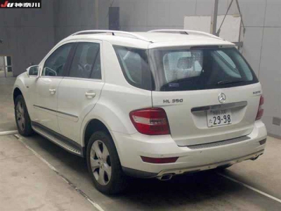 MERCEDES BENZ M CLASS