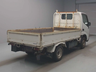 TOYOTA DYNA TRUCK