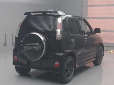 DAIHATSU TERIOS KID