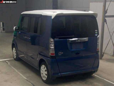 HONDA N BOX +