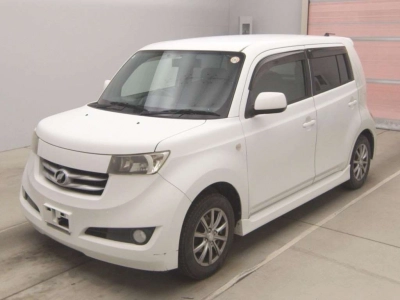 TOYOTA BB