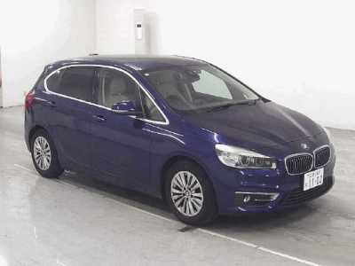 BMW 2 SERIES