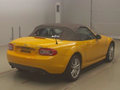 MAZDA ROADSTER