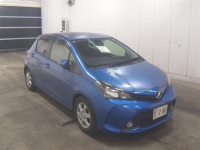 TOYOTA VITZ