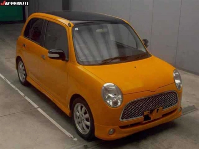 DAIHATSU MIRA GINO