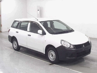 MITSUBISHI LANCER CARGO