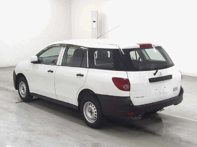 MITSUBISHI LANCER CARGO