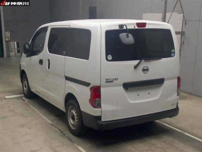 NISSAN NV200 VANETTE VAN