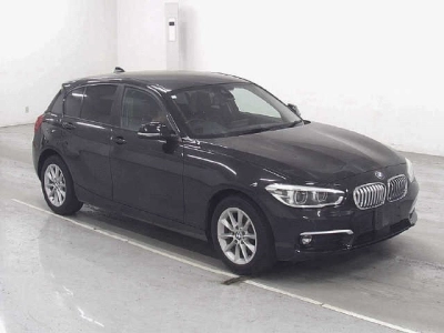 BMW 1 SERIES