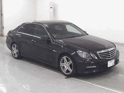 MERCEDES BENZ AMG E CLASS