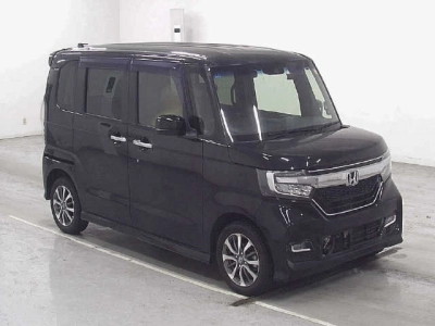 HONDA N BOX CUSTOM