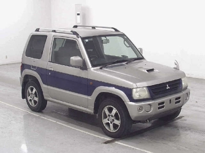 MITSUBISHI PAJERO MINI