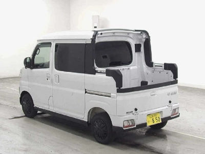 DAIHATSU ATRAI VAN