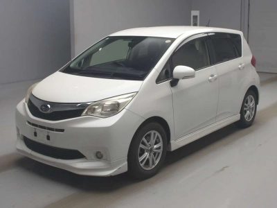 SUBARU TREZIA
