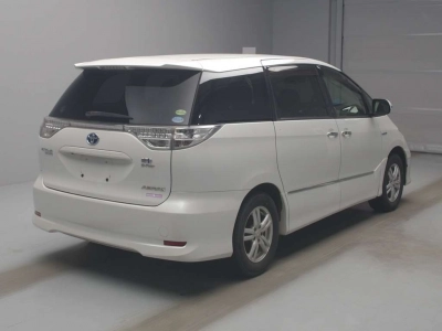 TOYOTA ESTIMA HYBRID