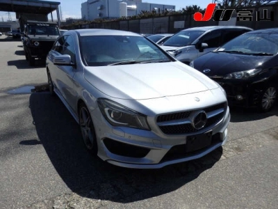 MERCEDES BENZ CLA SHOOTING BRAKE