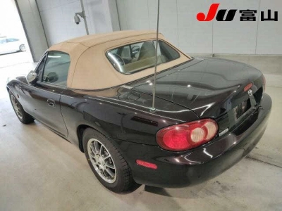 MAZDA ROADSTER