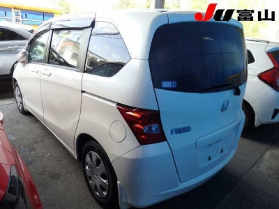 HONDA FREED